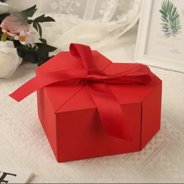 Heart Shape Gift Box - The Ultimate Choice for Romantic and Thoughtful Gifts - gift box heart shape 1