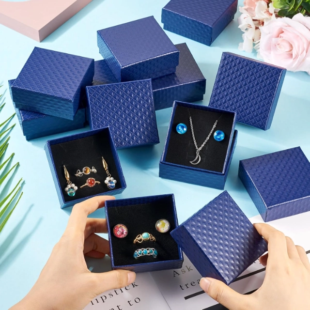 Creative Rectangle Gift Wrapping - Unleash Your Imagination with Stylish Boxes - rectangle gift wrapping 3