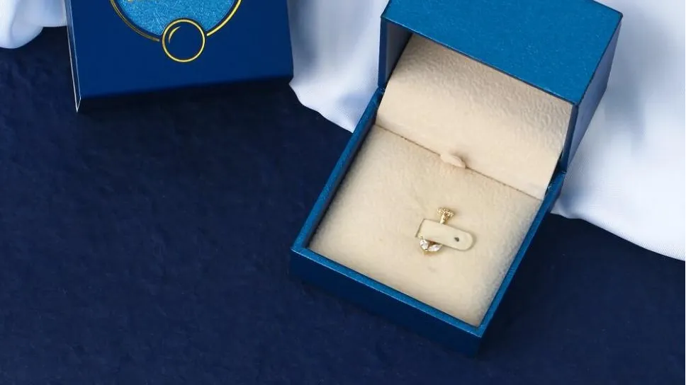Rook Piercing Jewellery Packaging: Tips for Attracting Piercing Lovers - rook piercing jewellery box