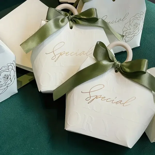 Mini Suitcase Gift Box - Adorable Mini Suitcase Gift Box, Exquisite & Creative, Ideal for Surprises. - 10002