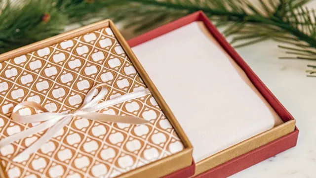 Personalized Gift Box Customization Service