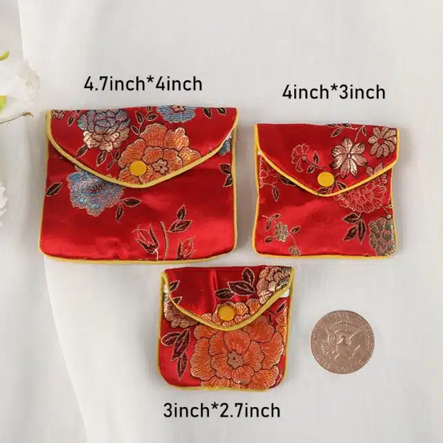 Brocade Jewelry Pouch Perfect for Special Occasions | Exquisite Brocade Fabric, Luxurious Look - brocade jewelry pouch2