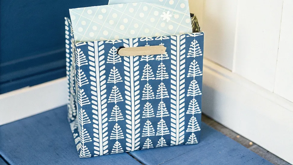 gift paper bag for jewelry