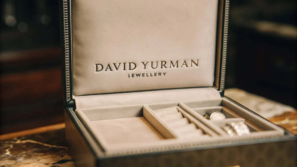 5 Principles to Perfect David Yurman Jewellery Packaging for Luxury Appeal - men s jewellery box for david yurman jewellery (1)