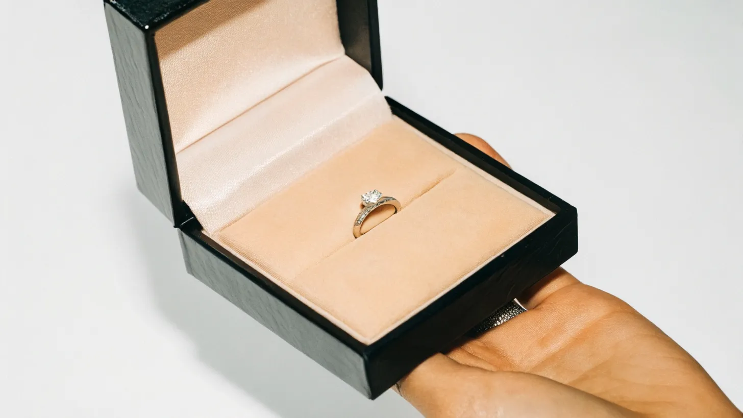 How to Choose the Ideal Susan Shaw Jewellery and Packaging for Special Occasions - susan shaw