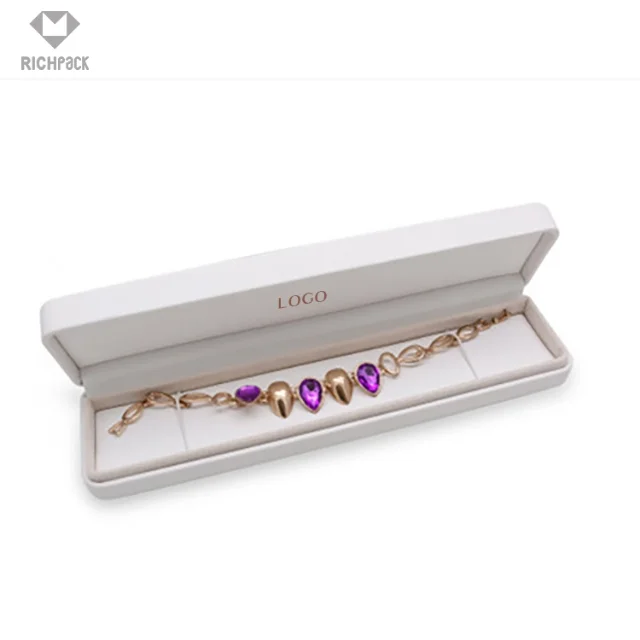Leather Gift Box - The Elegant Present Solution, with Fine Leather & Customizable Embellishments. - zt66 (2)