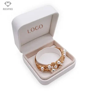 Leather Gift Box - The Elegant Present Solution, with Fine Leather & Customizable Embellishments. - zt66 (6)