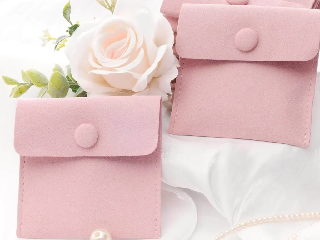 Unwrapping the Essence: A Comprehensive Exploration of Luxury Packaging - 3