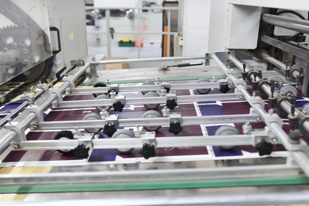 automatic die cutting machine 10