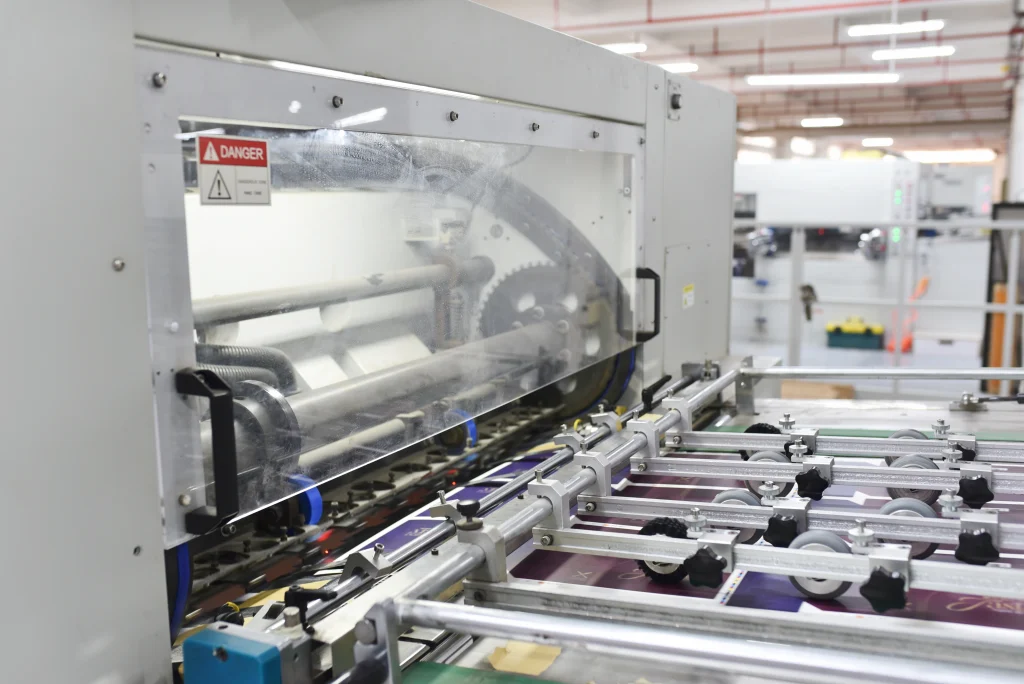 automatic die cutting machine 11