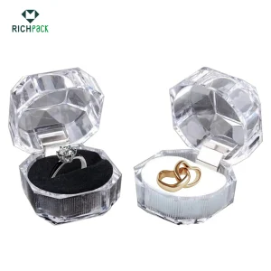 clear plastic ring box 002