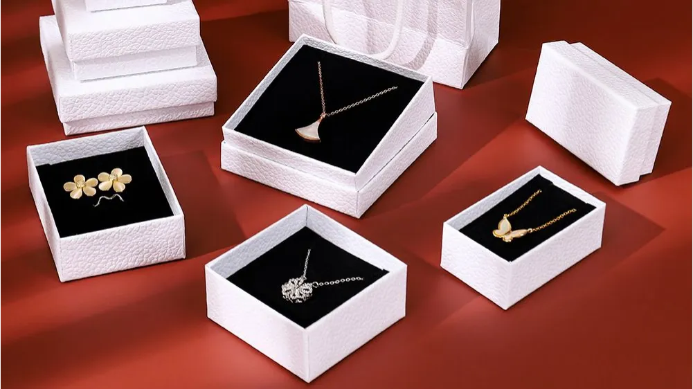 white fcs paper lid and base jewelry box