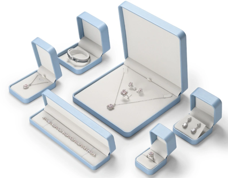 The Ultimate Guide to Small Jewelry Boxes: Everything You Need to Know - F6B5A9C8 FF20 455a AD5B 8278B700D377