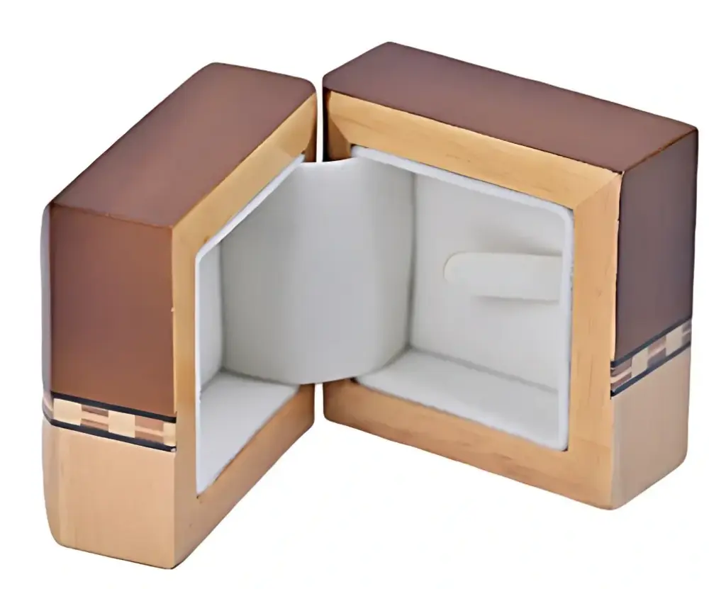 The Ultimate Guide to Small Jewelry Boxes: Everything You Need to Know - The Ultimate Guide to Small Jewelry Boxes6