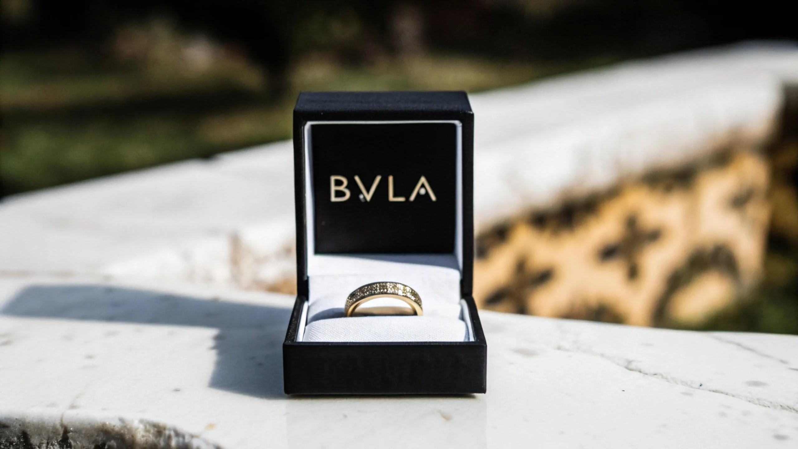 bvla ring box