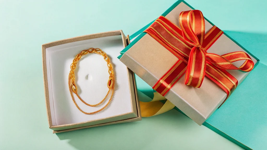 The Ultimate Guide to Fine Jewelry 18K Gold Bracelets and Ideal Packaging - jewelry 18k bracelets gift box