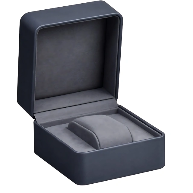 Embark on a Fashionable Adventure - Discover Richpack's Distinct Box Chain Necklace - jewelry box for watches 3