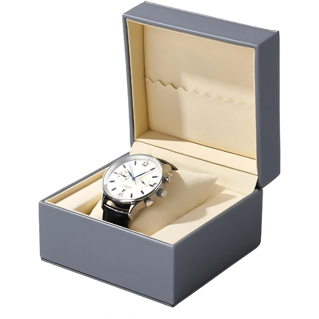 Embark on a Fashionable Adventure - Discover Richpack's Distinct Box Chain Necklace - jewelry box with watch storage