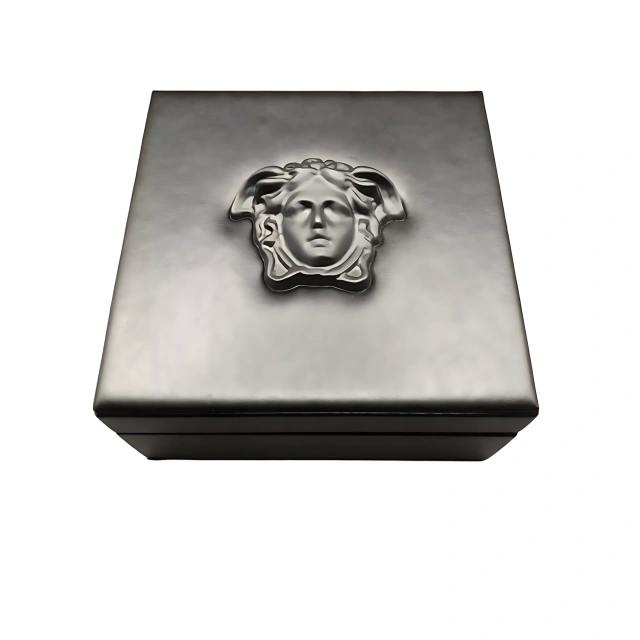 Elegant and Compact Small Necklace Box - Perfect for Display and Protection - medusa jewelry packaging (5)