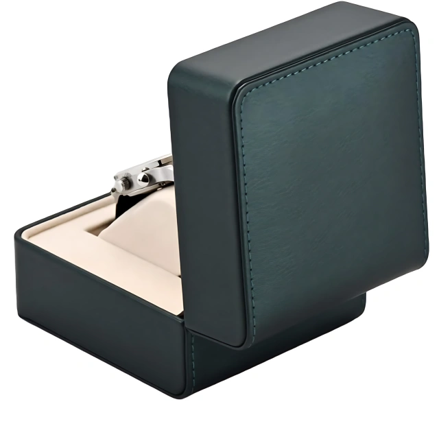 Embark on a Fashionable Adventure - Discover Richpack's Distinct Box Chain Necklace - mens watch jewelry box 3