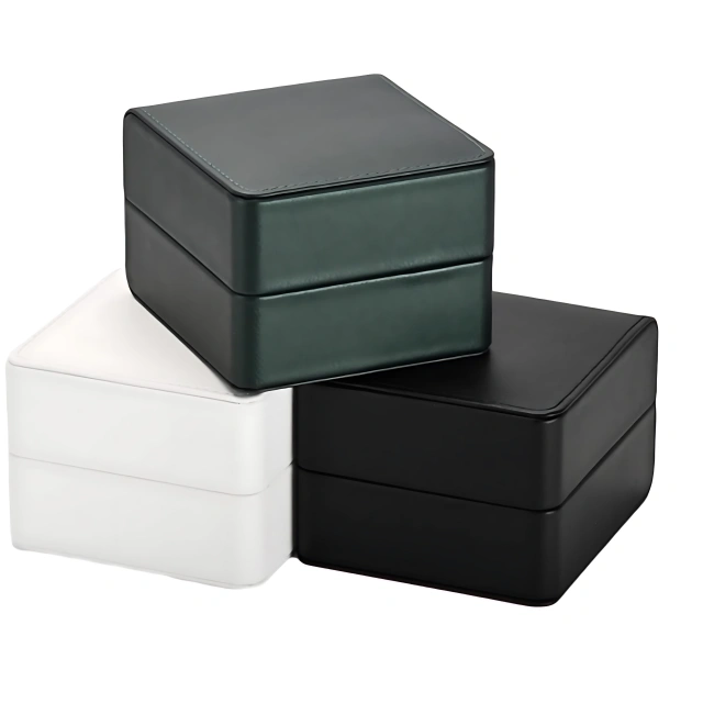 Embark on a Fashionable Adventure - Discover Richpack's Distinct Box Chain Necklace - mens watch jewelry box 5