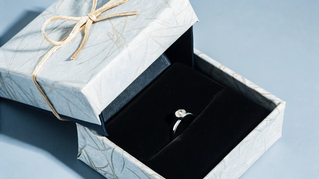 recycled paper packaging for engagement ring