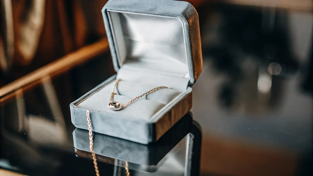 small necklace packaging box 003