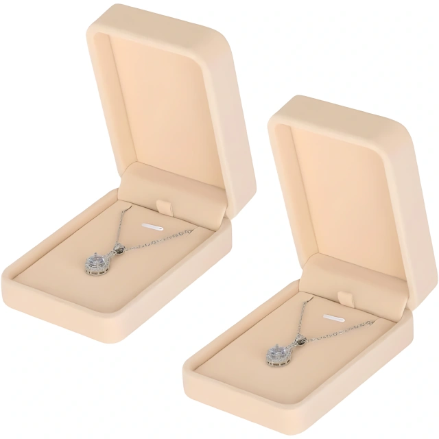 Compact And Chic Small Travel Jewelry Case - Secure Your Jewelry on the Move - small travel jewelry case 4