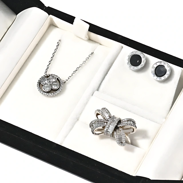 Tiny yet Mighty Small Travel Jewelry Organizer - Safeguard Your Jewelry on Journeys - small travel jewelry organizer 4