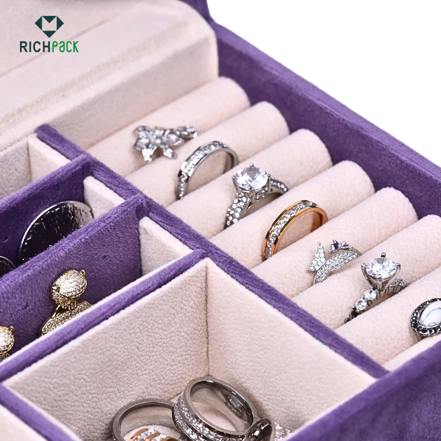 anti fall jewelry storage box with gold lock 001