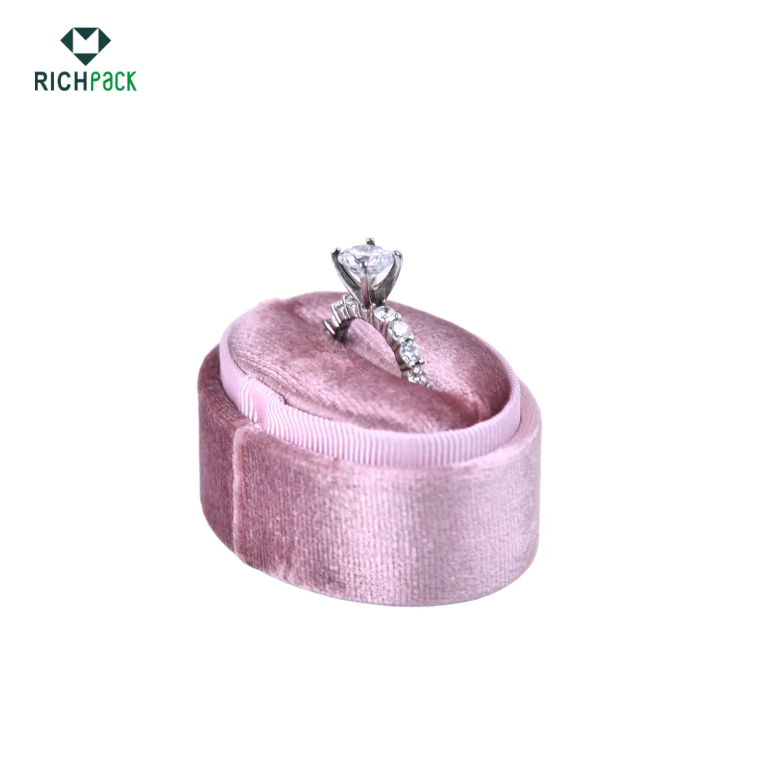 ballet style velvet ring box 005