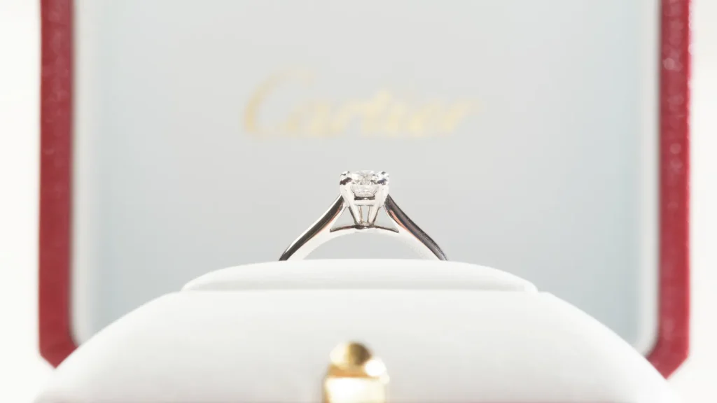 cartier necklace box