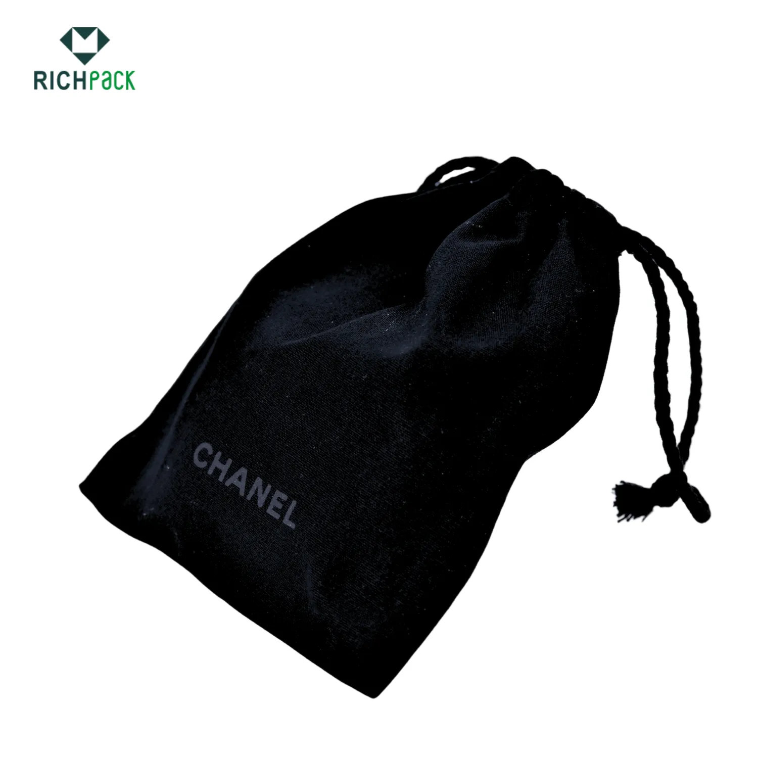 chanel black jewelry pouch 001