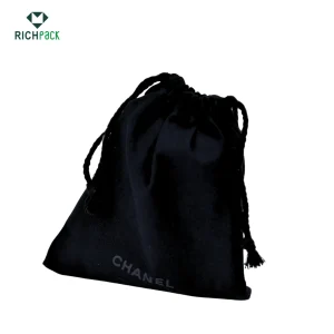 chanel black jewelry pouch 003