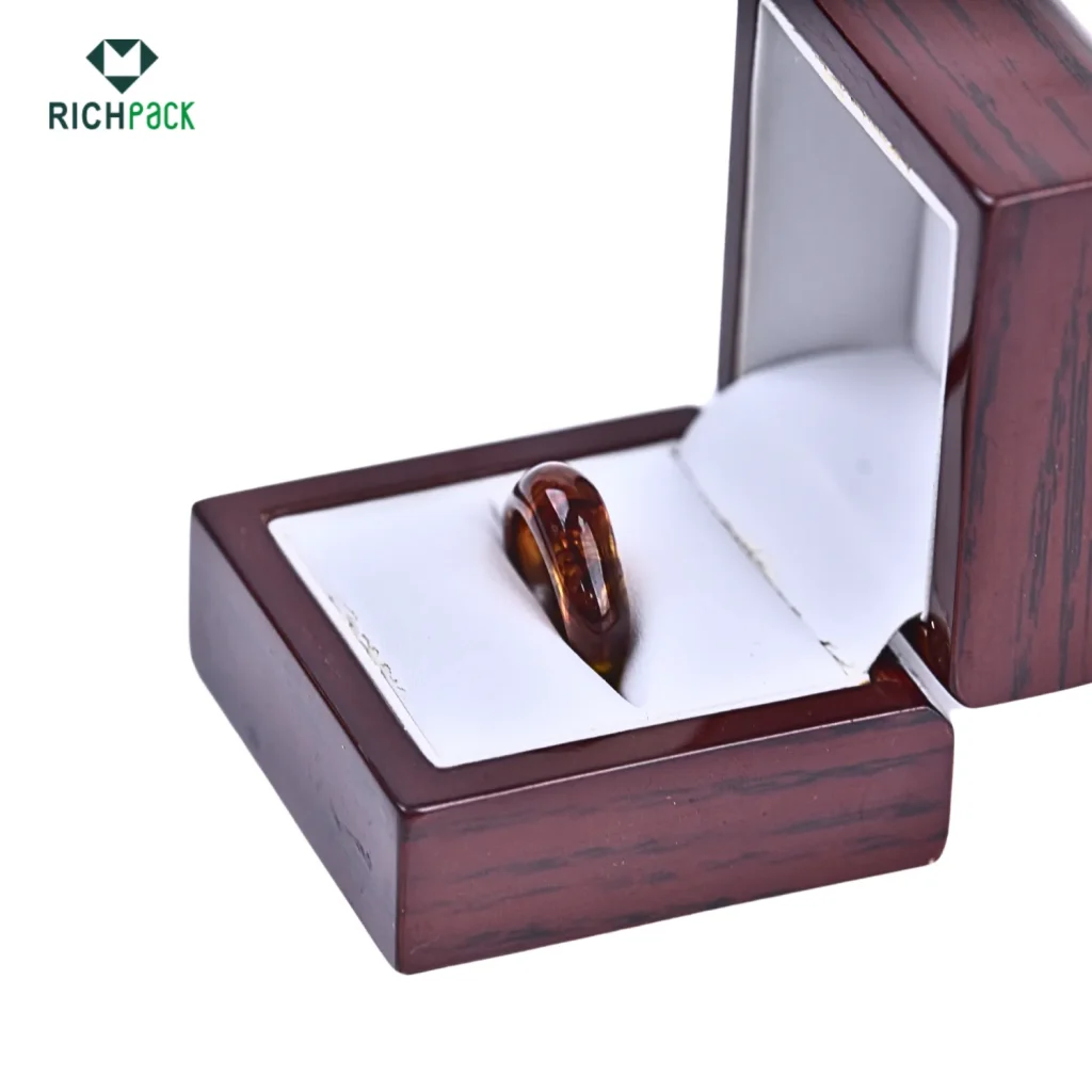 cheey wood ring box 004