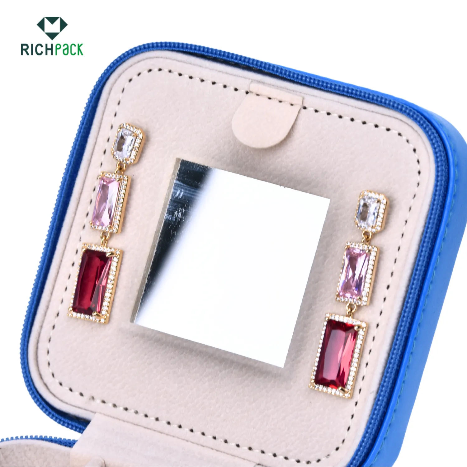 contrast color design jewelry case for gen z 002