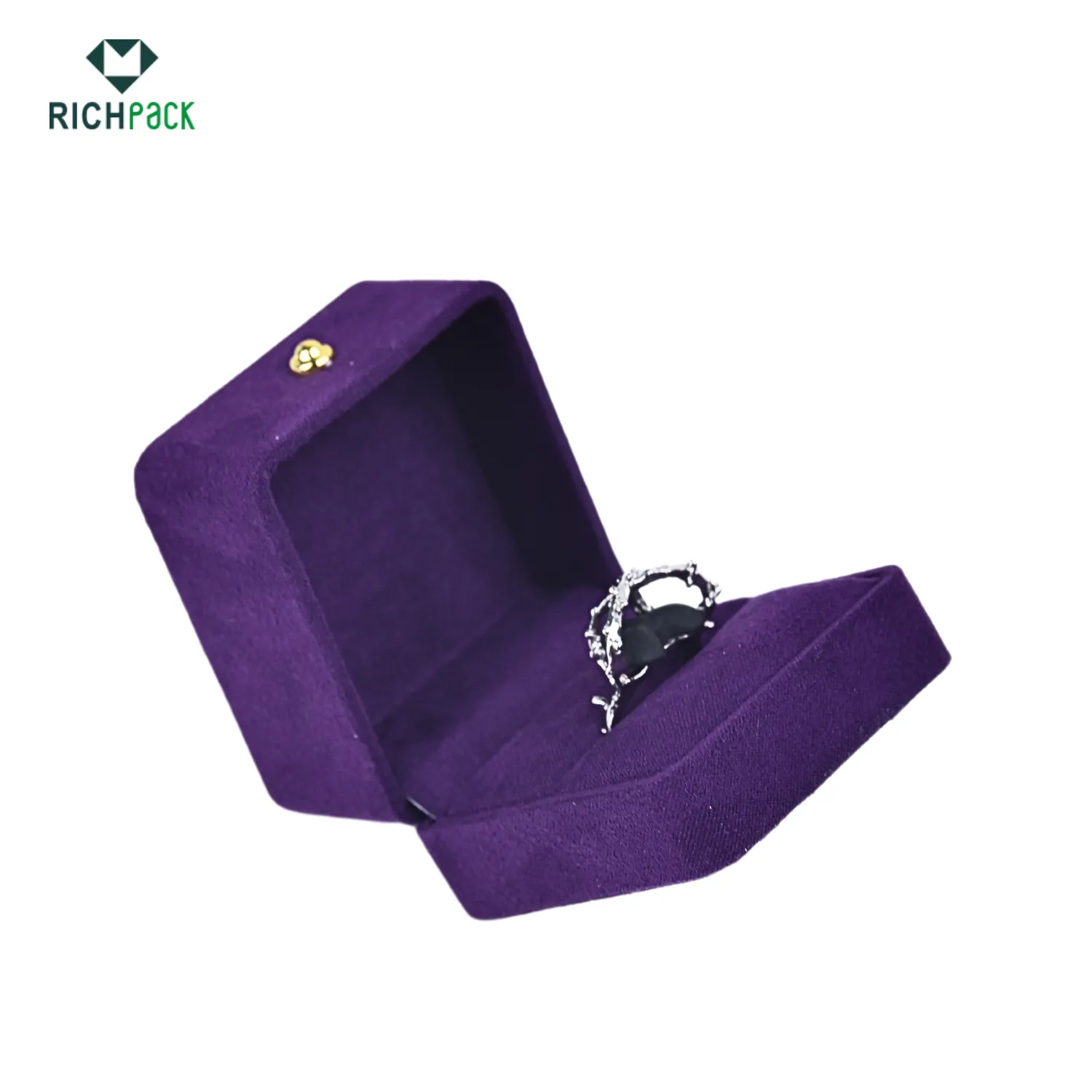 custom ring box with custom logo 004