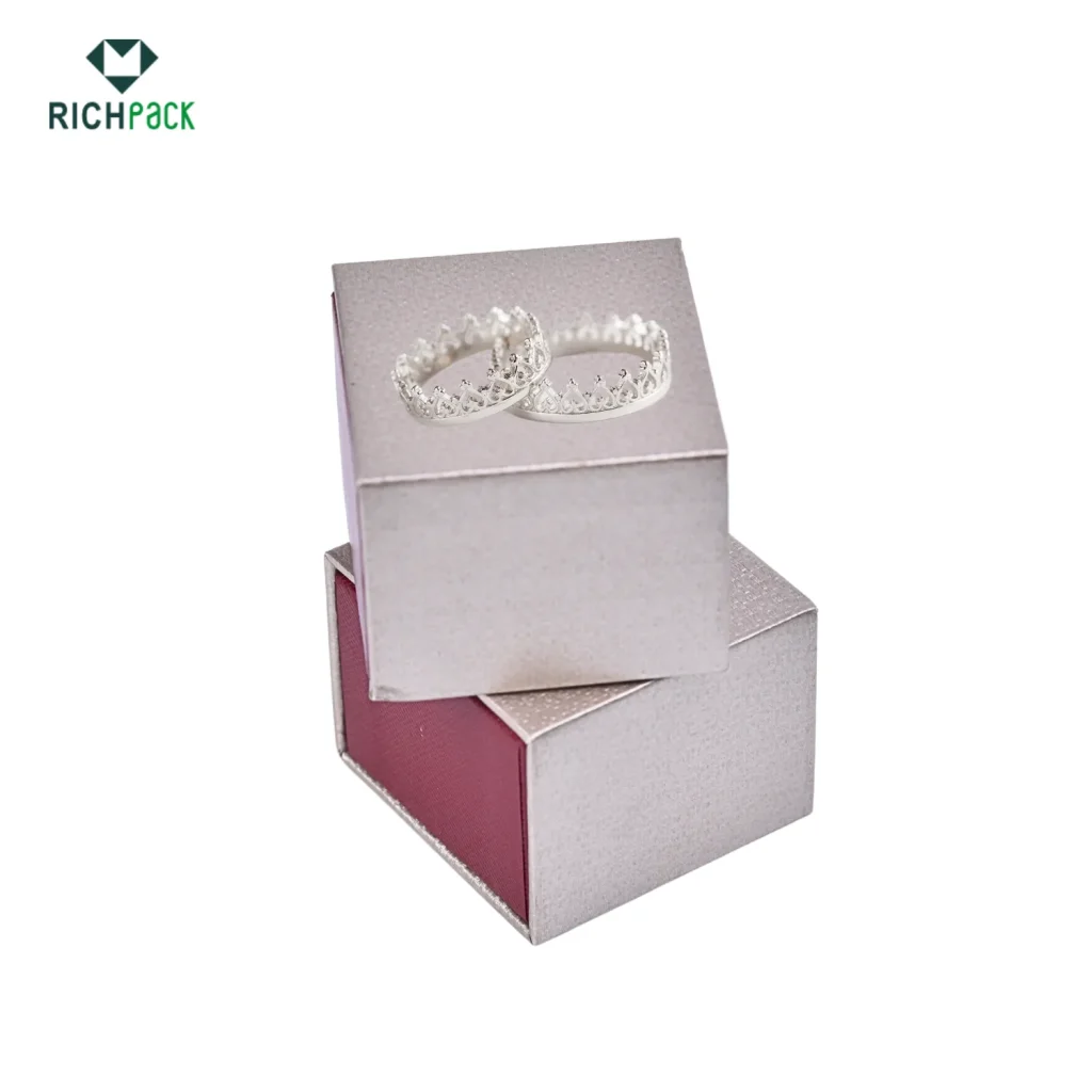 custom ring lid and base jewelry box 006