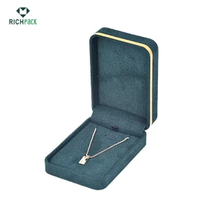 gold edge necklace box 001
