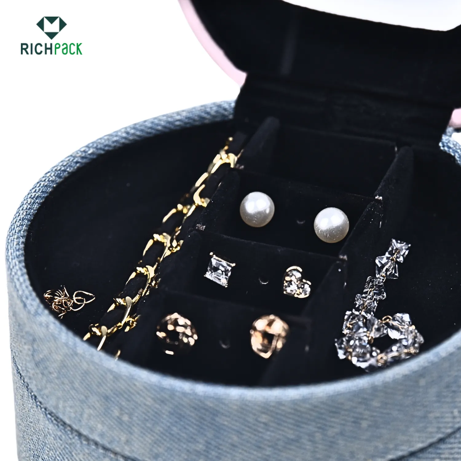 jewelry box with velvet insert 003