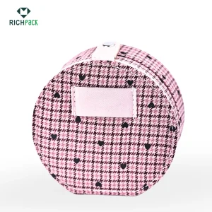 ornamentum cum holoserica inserta 005