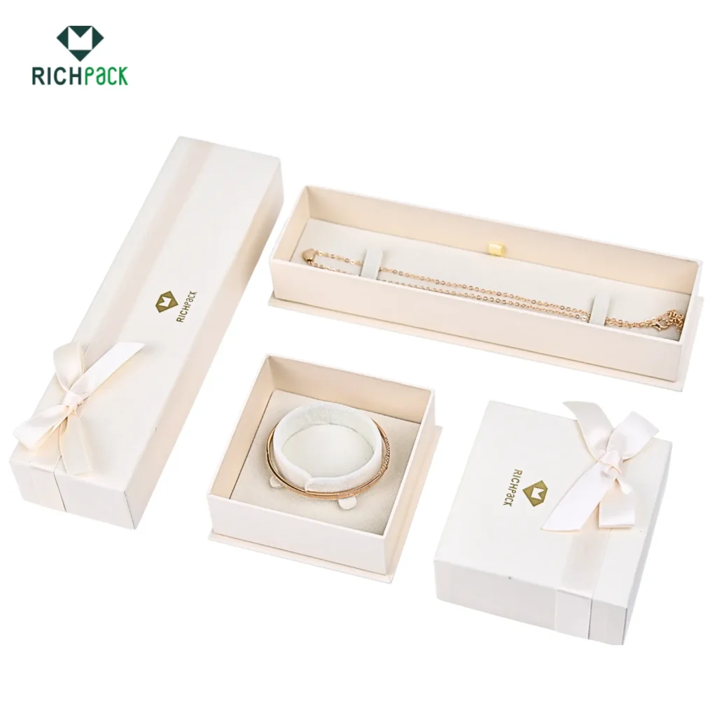 jewelry packaging sets with custom hot stamping logo 003