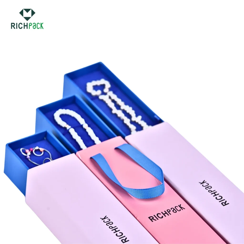 pink necklace jewelry box 002