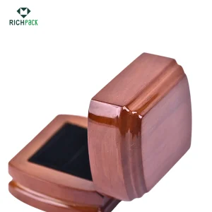 polished rosewood wood ring box 005