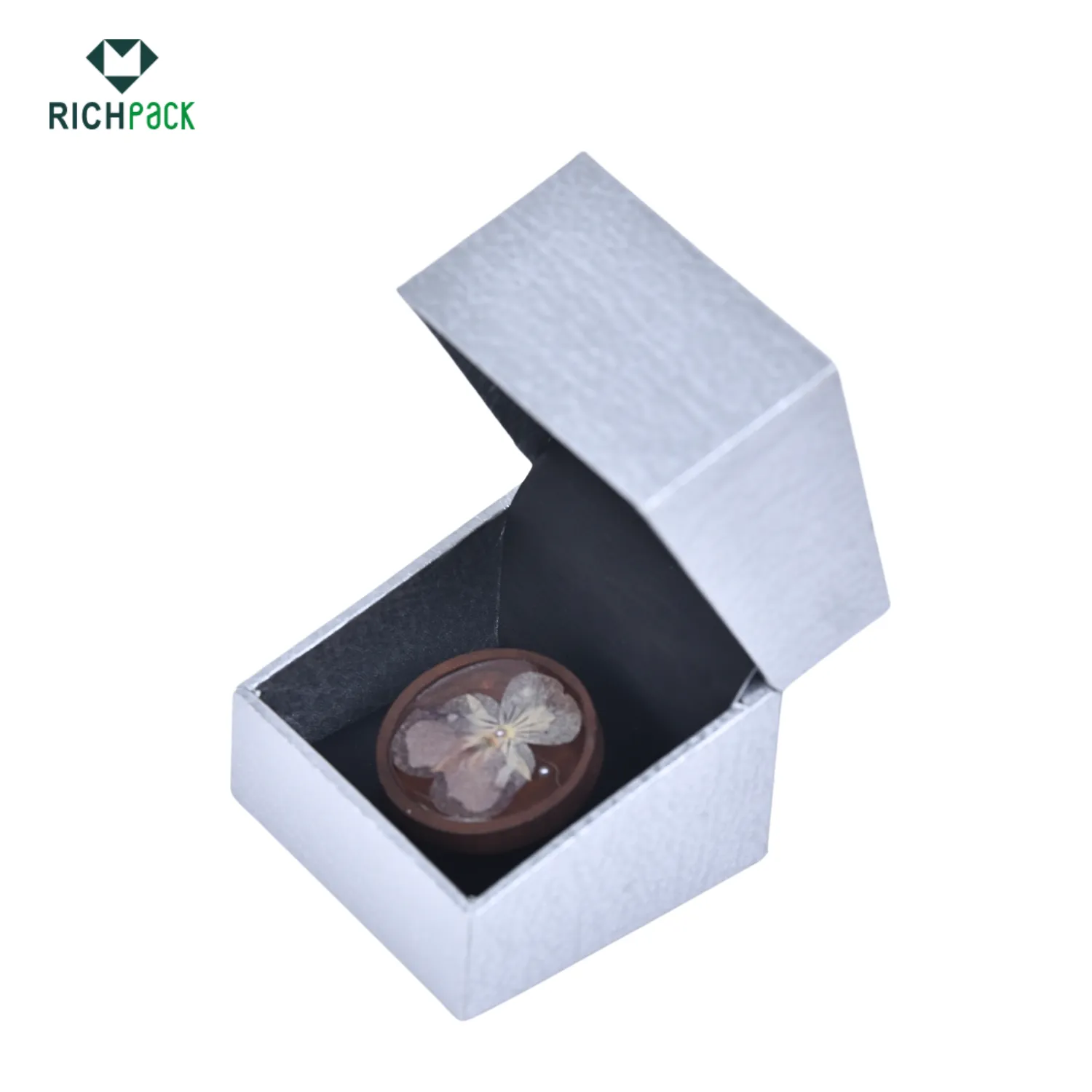 richpack small brocch box 001