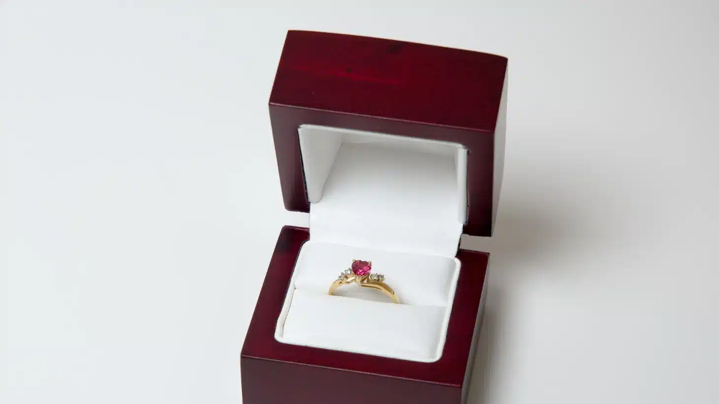 ring jewelry box wood