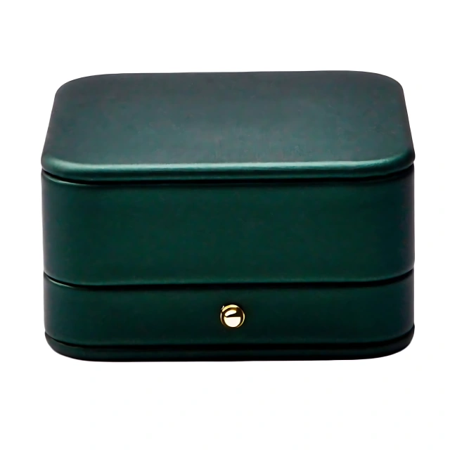 Engraved Leather Ring Boxes for Weddings | Custom Keepsakes for a Timeless Ceremony Richpack Manufacturer Direct for Wholesale & Retail Businesses - ronaldo jewelry box 4