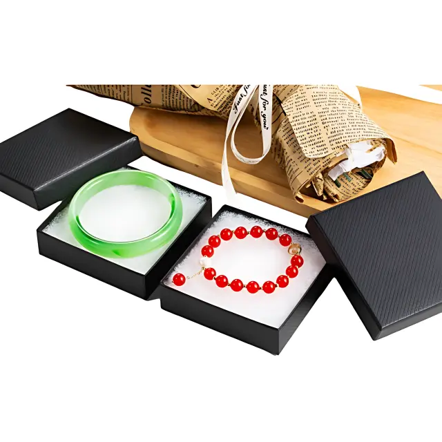 small black box 4