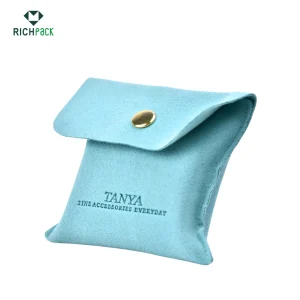 small blue jewelry pouch with snap 002