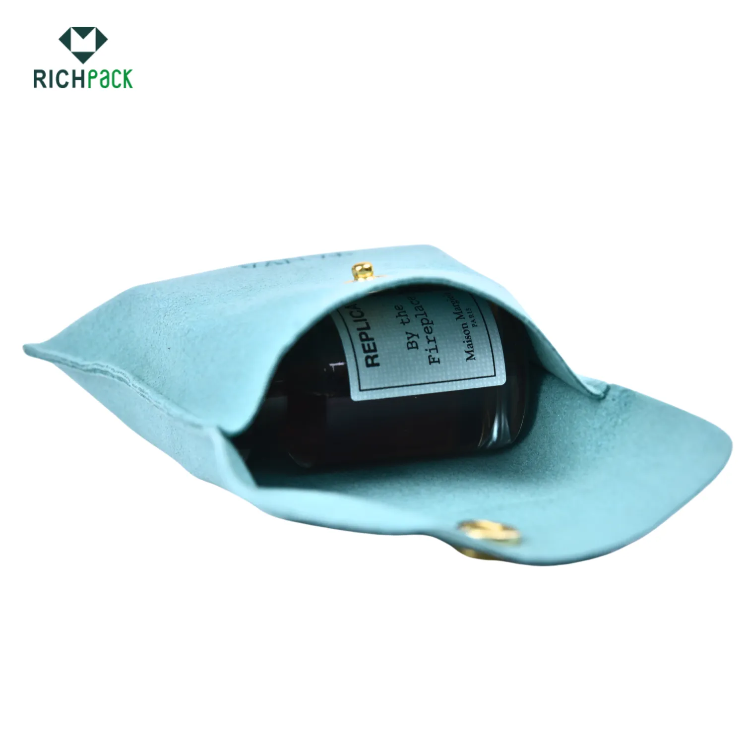 small blue jewelry pouch with snap 005
